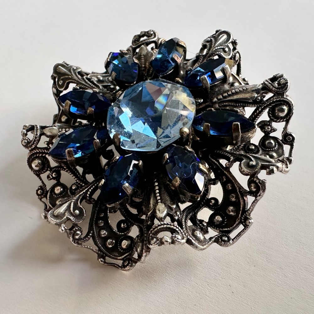 Vintage 1950s Christian Dior Rhinestone Dual Brooch & Scarf / Dress Clip - Picture 3 of 10